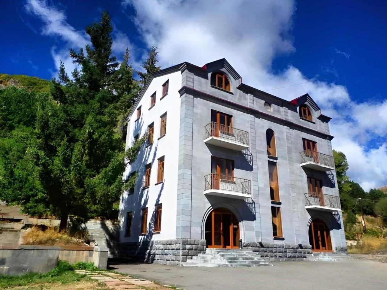 Jermuk Villa Imperial Exterior photo
